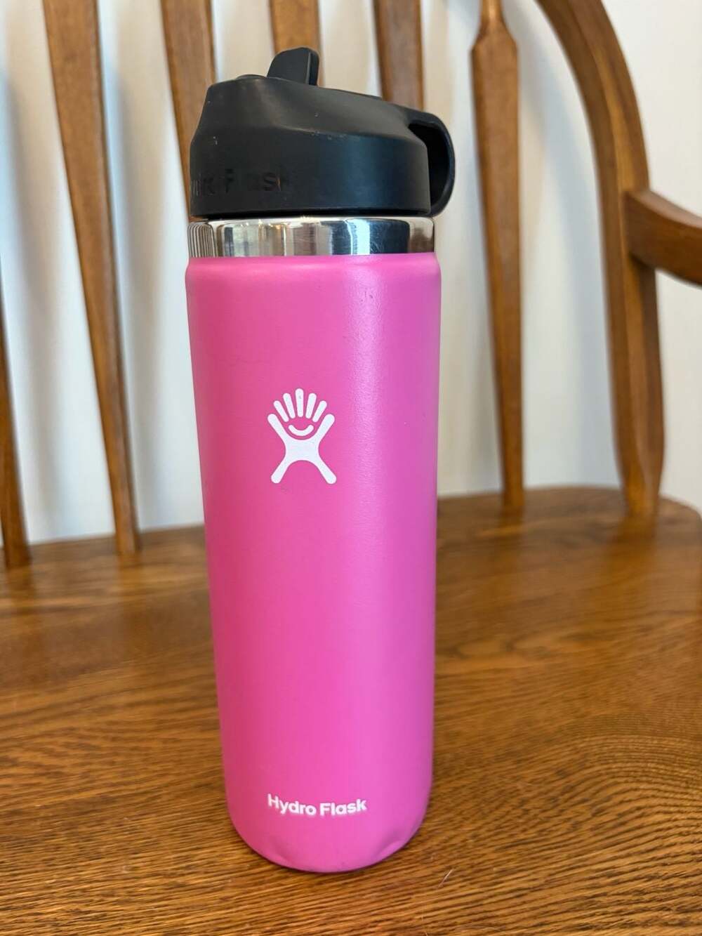 Hydro Flask 20 oz Wide Mouth Water Bottle with Straw Lid Pink